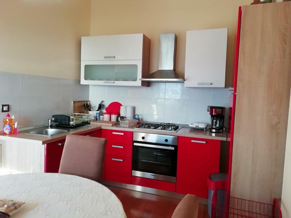 Apartments In Villa Azra Rijeka Exteriör bild